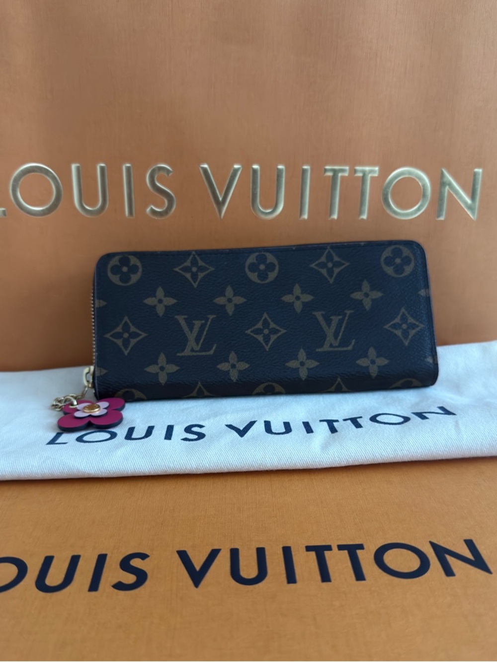 LOUIS VUITTON Clemence Wallet Monogram Flower Charm M62940 | UNUSED FullSet
